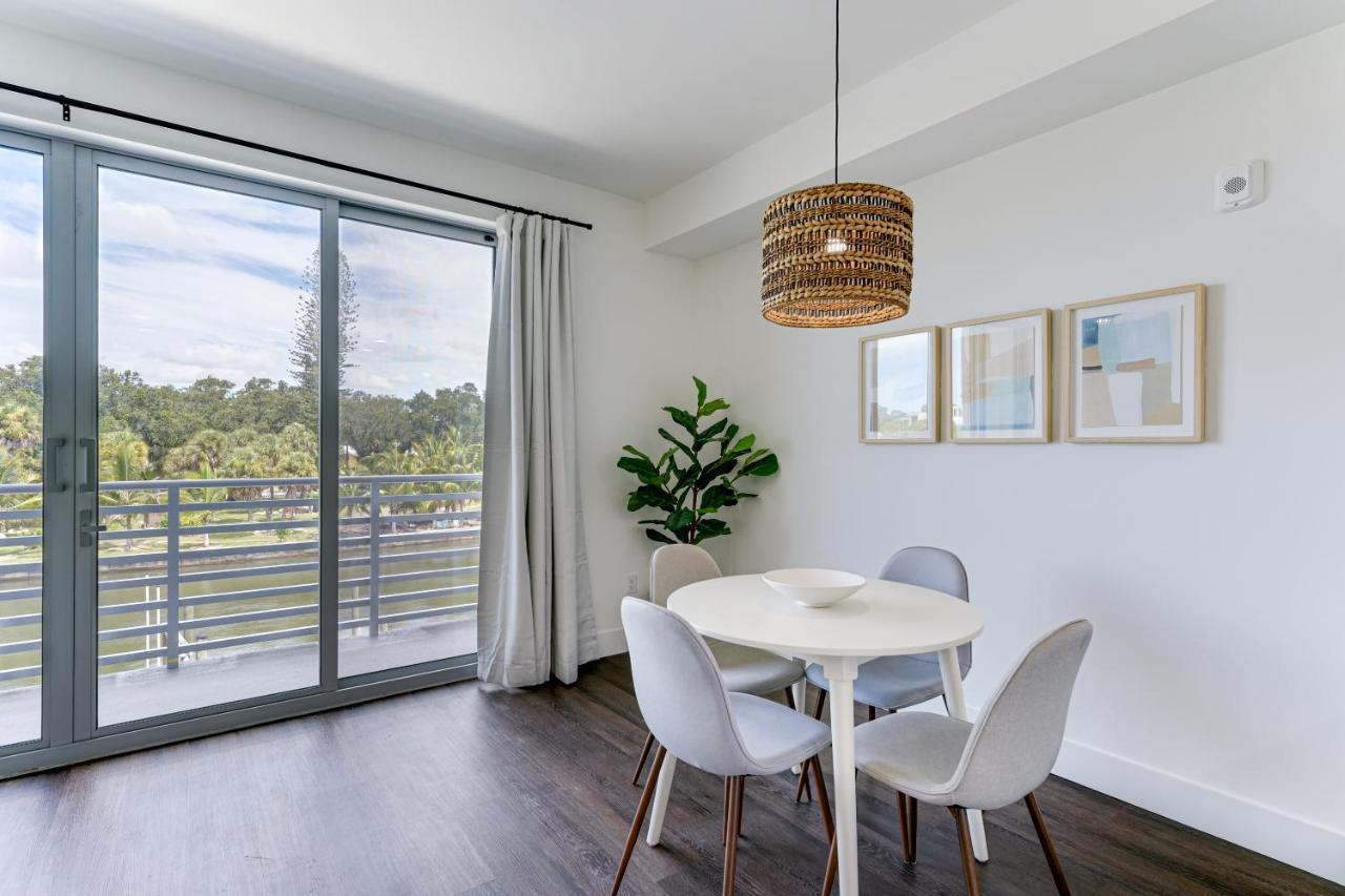 All-New, Waterfront Condo In Downtown Sarasota! Kültér fotó